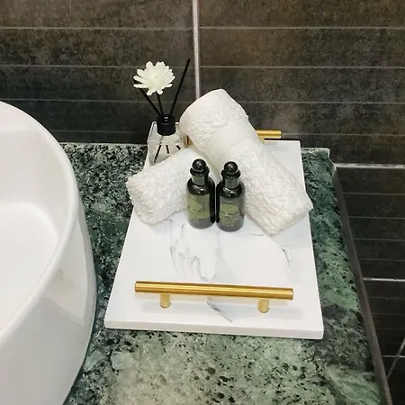 The Blue House Vromolithos